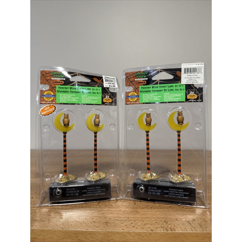Lemax Spooky Town OWL CRESCENT MOON STREET LAMP Halloween Lighted Set Of 4 NIP